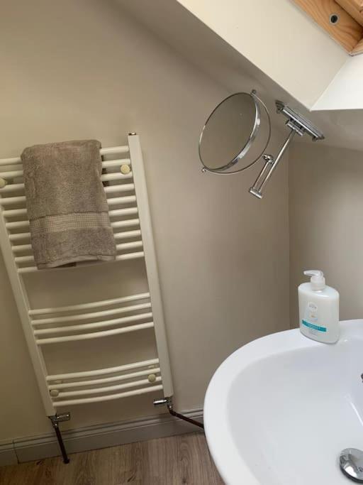 The Apartment Langley Park Extérieur photo